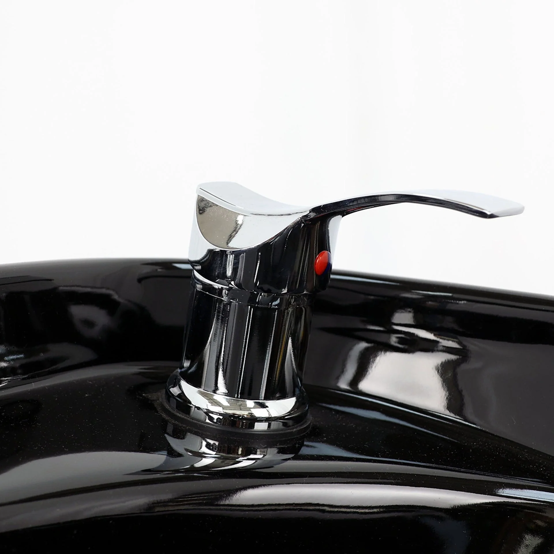 Backwash Chair - Ergonomic Luxury Basin Adjustable Chair Black - Image 11